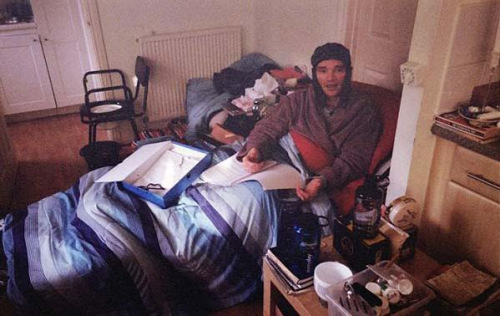 英国男子对电磁波过敏电子设备普及寸步难行(图)