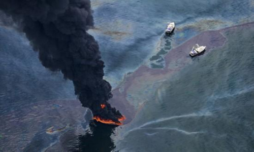 研究称墨西哥湾漏油影响深远原油或已沉入海底