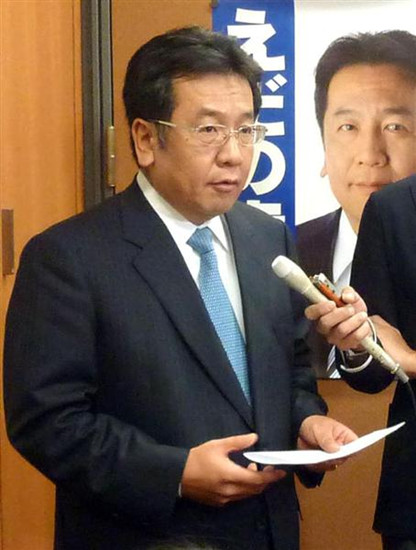 安倍不堪丑闻压力反击在野党被批“中伤诽谤”