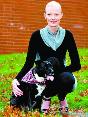 �ɷ���������ţȮӢ��Ů�ӱ���ͷ�����⣨ͼ��