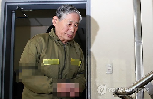 韩国沉船运营商CEO金汉植被判入狱10年(图)