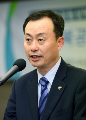 韩前统一部次官在开城园区任职提供行政服务