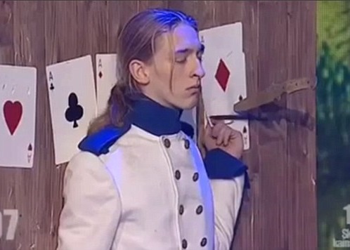 ʷ�����ͣ��������ɵ�δ����Ŀ�귴������