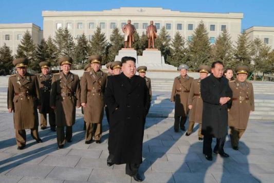 金正恩视察航空军要求日常训练“贴近实战环境”