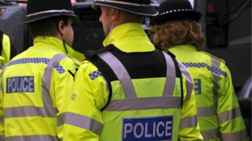 Ӣ�����챻Ͷ�߰�������ְ���³������಻��