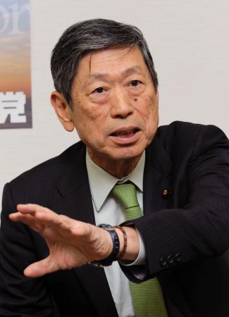 日本自民党副总裁:安倍应明确继承“村山谈话”