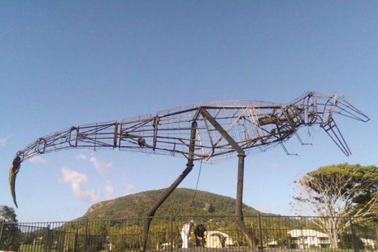 �й��������˿����ڰı��ջ٣�ֻʣһ����ܣ�ͼ��