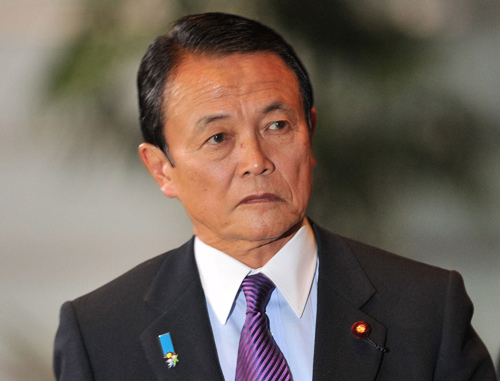 安倍内阁献金丑闻继续发酵副首相麻生卷入其中