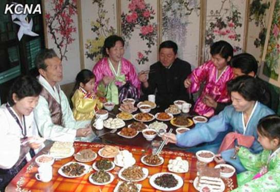 朝鲜如何过元宵节?牡丹峰赏月品尝五谷饭(图)