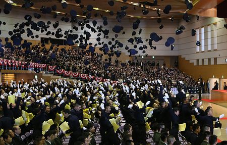安倍训话强调“灰色地带事态”再扯集体自卫权
