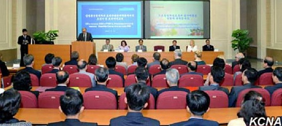金正恩安排举行朝俄学术会与会者致信表谢意