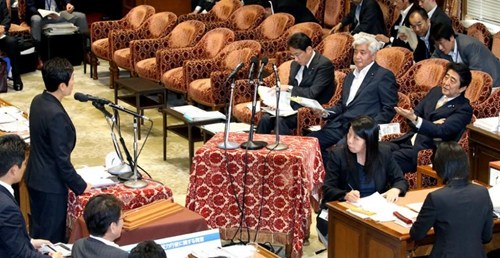 ���������籧Թ��Ա�����������к���Ǹ
