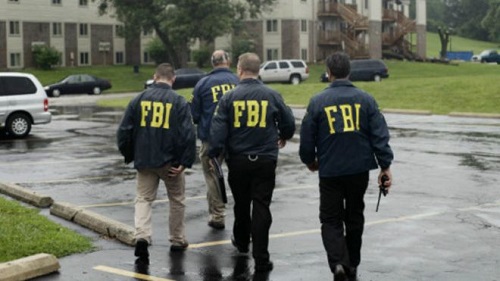 FBI�����ڳ��и�Ϳ����ɻ�ȡ�ֻ��û���Ϣ