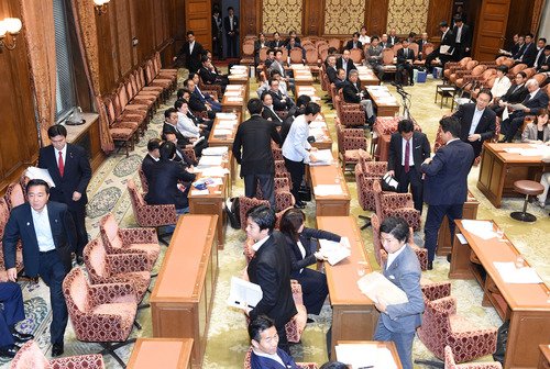 被批违宪阻力重重日本新安保法本届国会难通过