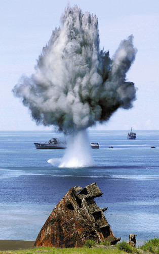 �ձ������ӽ��к���ɨ��ѵ�����ٶ�Ա�μӣ�ͼ��