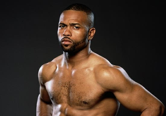 普京授予美国拳王俄罗斯籍据悉琼斯不会弃美国籍