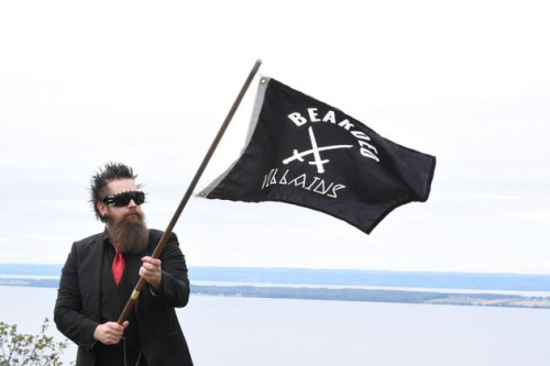 瑞典大胡子团体聚会被误当“伊斯兰国”险被抓(图)