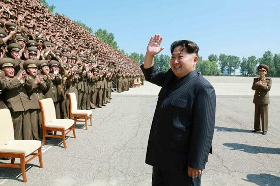 金正恩视察高射火箭发射训练要求实现精密化(图)