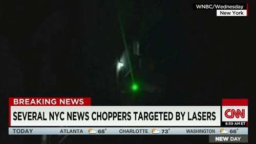 美一夜现20多起激光照射飞机事件肇事者或受重罚
