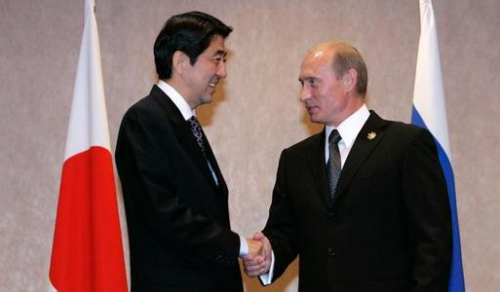 日媒:安倍曾引用普京“平局”说法打探其真实寓意