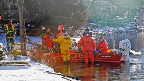 ����4�����賿���Ϸ���������ˮ3��1ʧ��