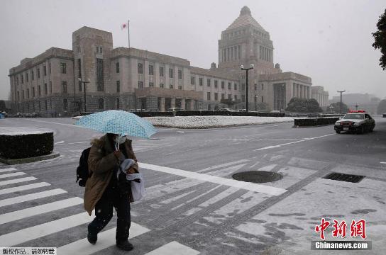 媒体:暴风雪将袭日本部分地区积雪或达30厘米