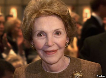 ����ǰ��һ������ϣ�����������ǰ���𿹶�����