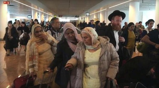 比利时首都机场发生爆炸冒出烟雾已致数人受伤