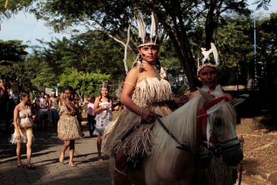 �������������Ů�������ഺ��Ϣ����ԭס����ɫ��ͼ��