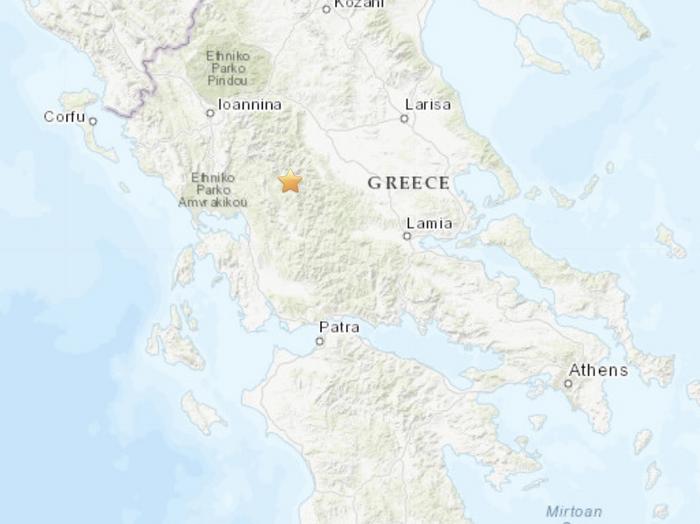 希腊西部地区发生5.2级地震震源深度10公里