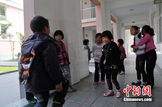 ͼ���ന��¹����СѧУԭַ�ؽ������ǿ������6��