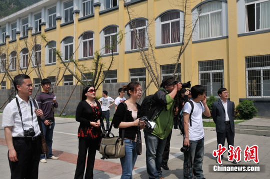 ͼ���ന��¹����СѧУԭַ�ؽ������ǿ������8��