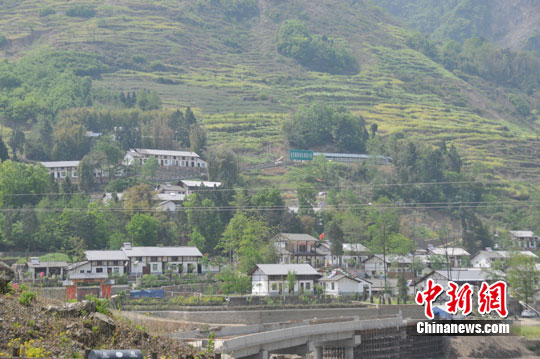 ��ͼ���ö��ӿڵ�����ַ��԰��¼������ȴ����ʹ��10��