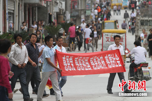 �������ض����ؽ���������ţ�Ϸõ������ж�