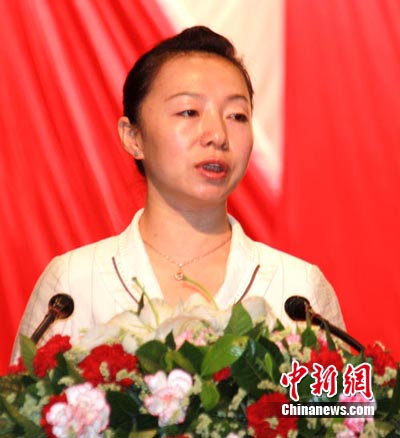 新一轮换届新疆伊犁产生70后女县委书记(图)