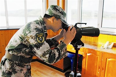 �۽���������һ�ڡ����ڵ��䵱�칫��ľ�յ����