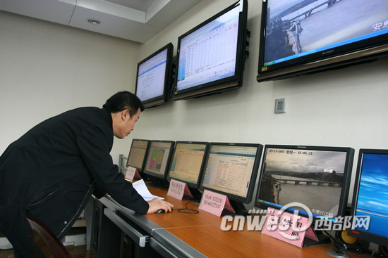 ��������������ˮ����μ�ӷ��������ؼ�