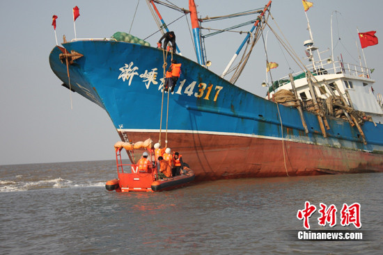 �㽭�洬�����ڸ�ǳ12�����մ�Ա���