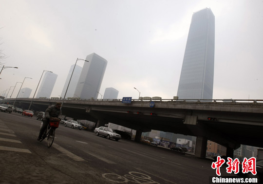 ���������ֳ�ʮ������PM2.5�ʽ��������˾���