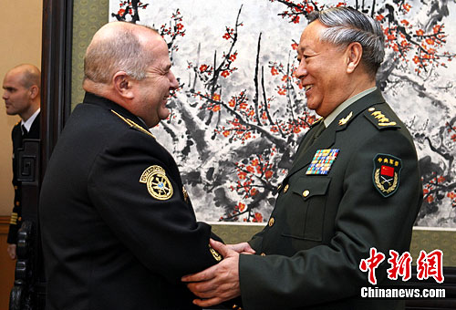 陈炳德会见乌克兰海军司令