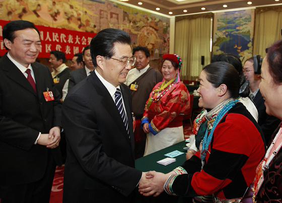 �����εȷֱ�μ�ȫ���˴�һЩ����������