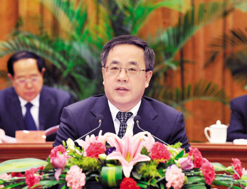 胡春华:排查化解社会矛盾下大力减少信访总量