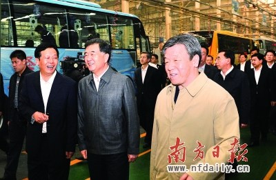 汪洋朱小丹率团在河南学习考察卢展工郭庚茂陪同