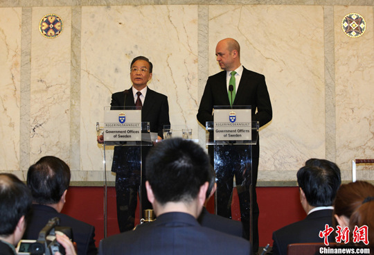 �¼ұ�����������̸�Ϳɳ�����չ��ǿս�Ժ���