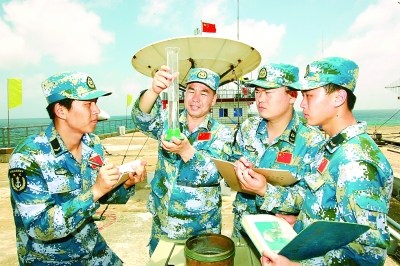 南沙守备部队大学生干部李文波:南沙一寸也不能丢