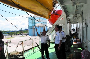 西沙“生命之舟”琼沙3号轮首航海南三沙市(图)