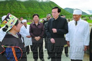 陈全国:让各族人民群众共享改革发展成果
