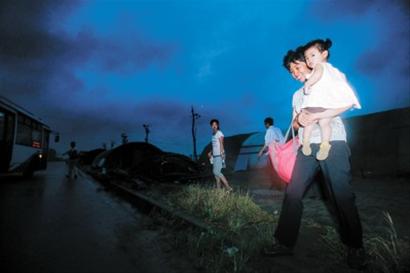 俞正声部署防汛防台工作:把群众生命安全放首位
