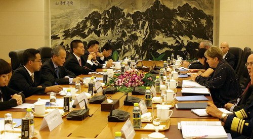 中国副外长崔天凯会见美国国土安全部副部长