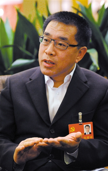 十八大代表王宁:公开权力运行是为了公众监督